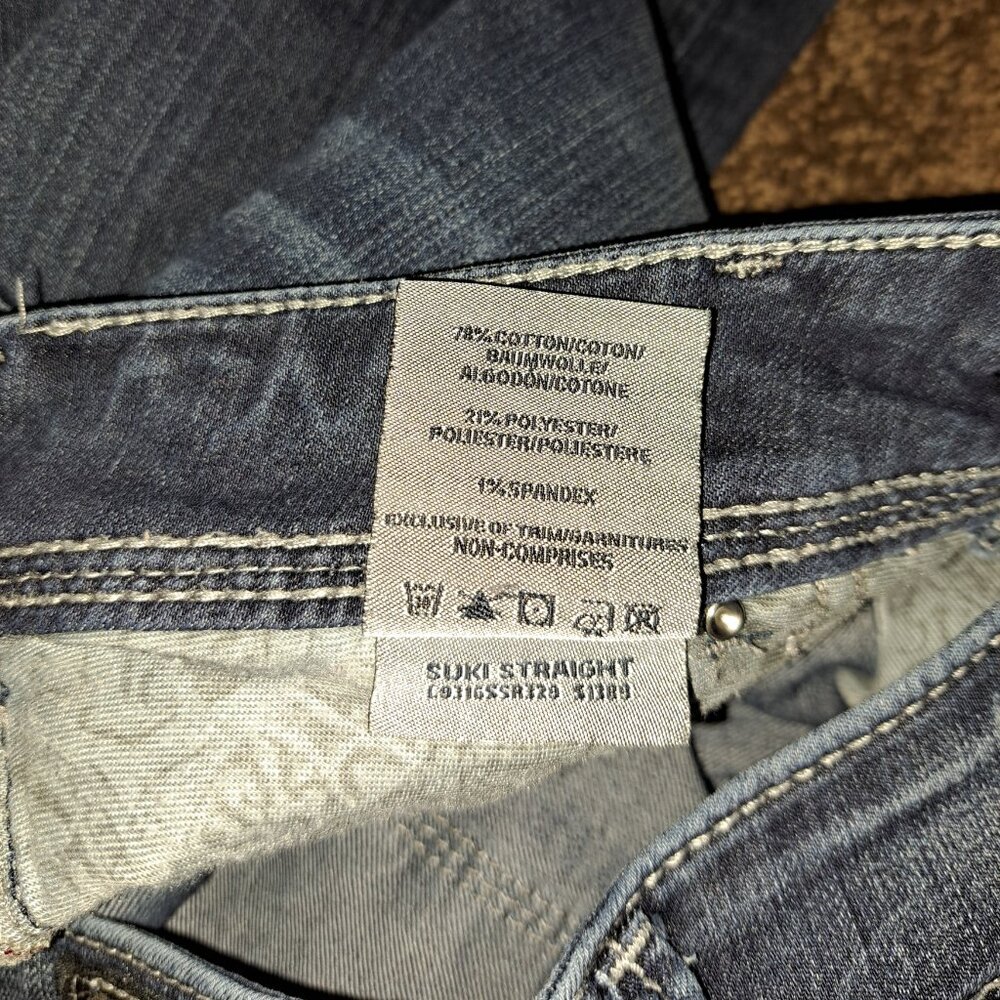 Silver Jeans Suki Straight W/Embroidered Pockets and Rhinestones Embellishments - Picture 5 of 12